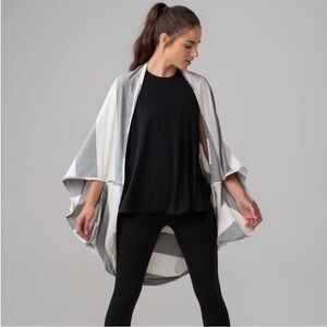 Lululemon gray striped Ruana wrap like NEW one size